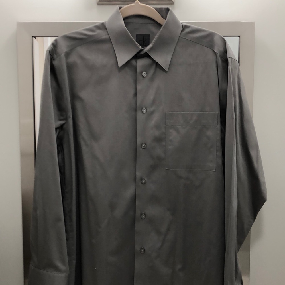 Grey Calvin Klein dress shirt 15 1/2 32/33